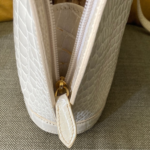 PERFECT BAG Co. Crocodile Embossed  Italian Leather Tote - Picture 9 of 13